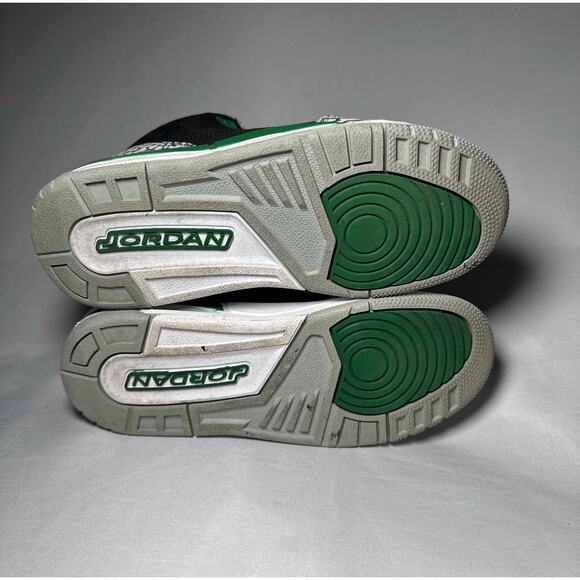 Size 4.5 - Nike Air Jordan 3 Retro GS Pine Green Men\'s Shoes Ships Now